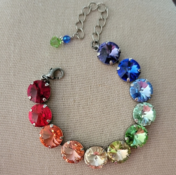 Austrian Crystal Tennis Bracelet in Antique Silver - Picture 4 of 8